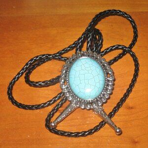 Bolo Tie w Blue Faux Turquoise Silvertone Trim Tips & Clamp Braided Black